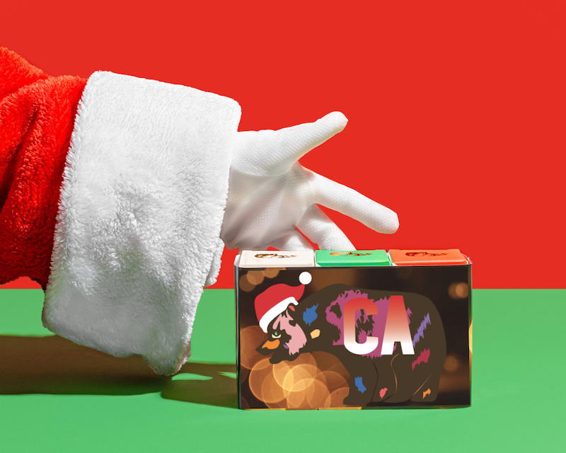 www.cagummybears.com Happy Holidays Gift Set 